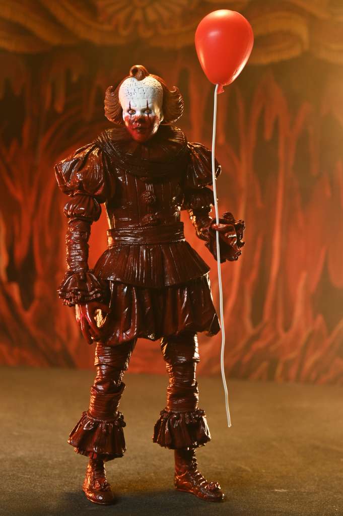 WELCOME TO DERRY - Blood Pennywise - Ultimate Figure 17cm
