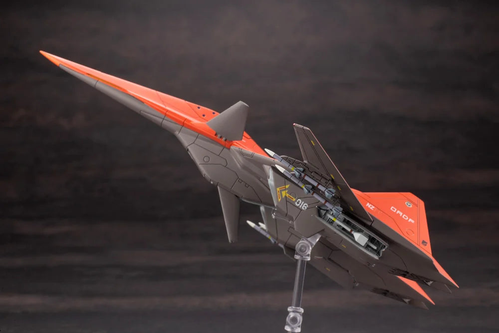 ACE COMBAT - ADF-01 - Model Kit 16cm