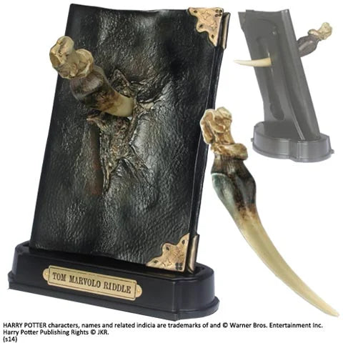 HARRY POTTER - Basilisk Fang and Tom Riddle Diary