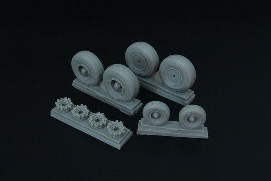 C-130 wheel set (with disc brakes) (Italeri)