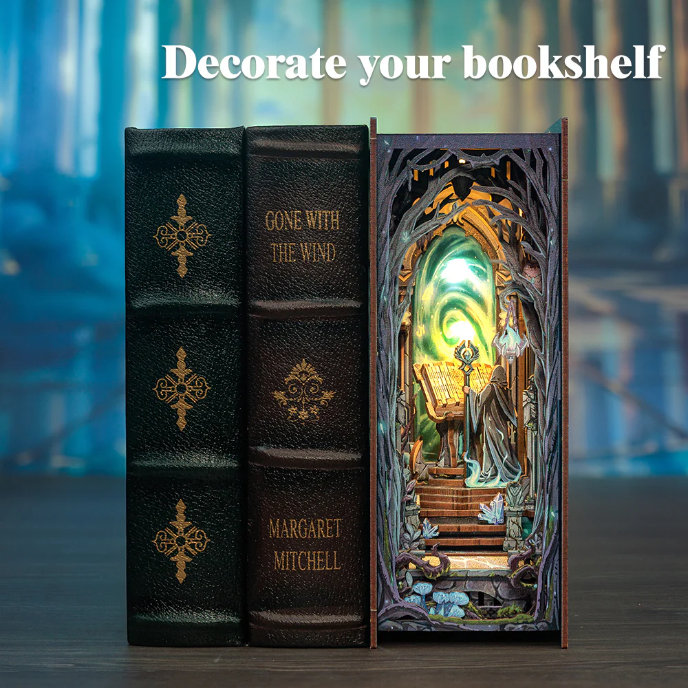 BOOK NOOK KIT - DIY - The Gate of Wonderland - 107pc + LED Light