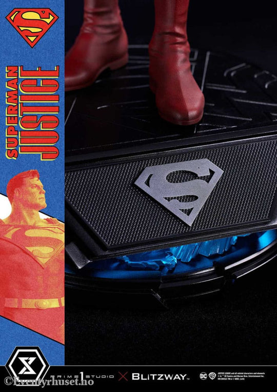 DC Comics Premium Masterline Series Statue 1/4 Superman Justice Comics 57 cm Collectibles