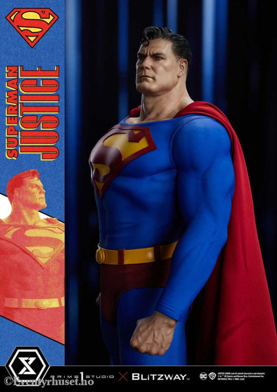 DC Comics Premium Masterline Series Statue 1/4 Superman Justice Comics 57 cm Collectibles