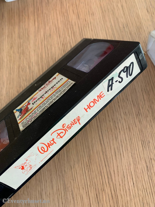 Disney Vhs. Dragedreperen. Vhs