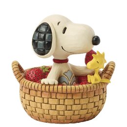 SNOOPY IN BASKET OF SRAWBERRIESH: 11,5 CM