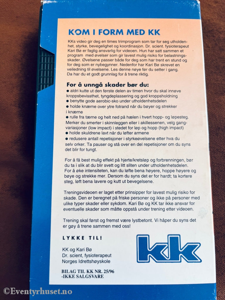 Kom I Form Med Kk. Vhs Slipcase.