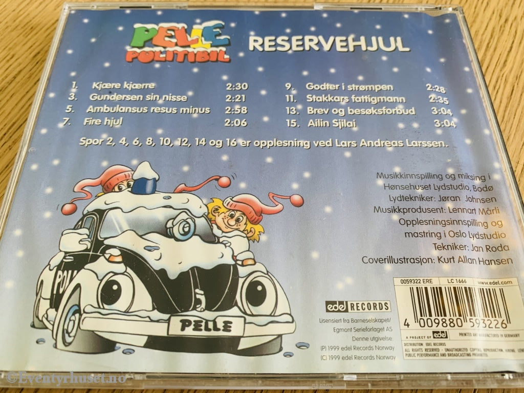 Pelle Politibil. 1999. Reservehjul. Cd. Cd
