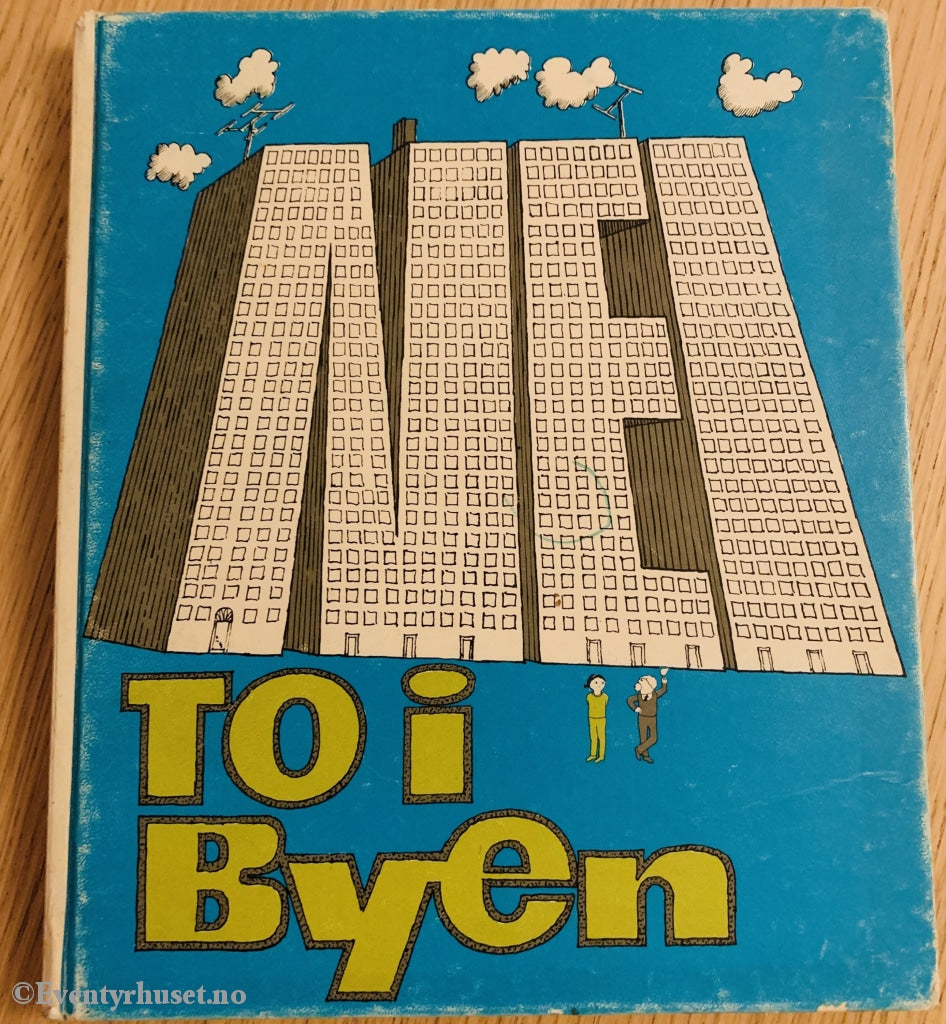 To I Byen. 1975. Fortelling