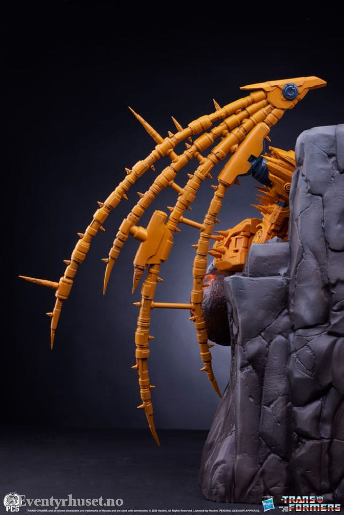 Transformers Museum Scale Statue Unicron 61 cm Collectibles