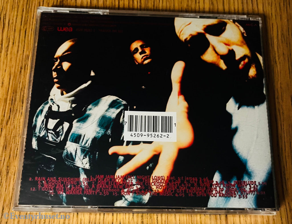 Treble ‘N Bass 2000 Treble ’N Bass . CD.