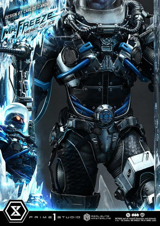 DC Comics Real Elite Masterline Series Statue 1/3 Batman (Comics) Mr. Freeze Heart of Ice (Design by Carlos D'Anda) Deluxe Version 82 cm