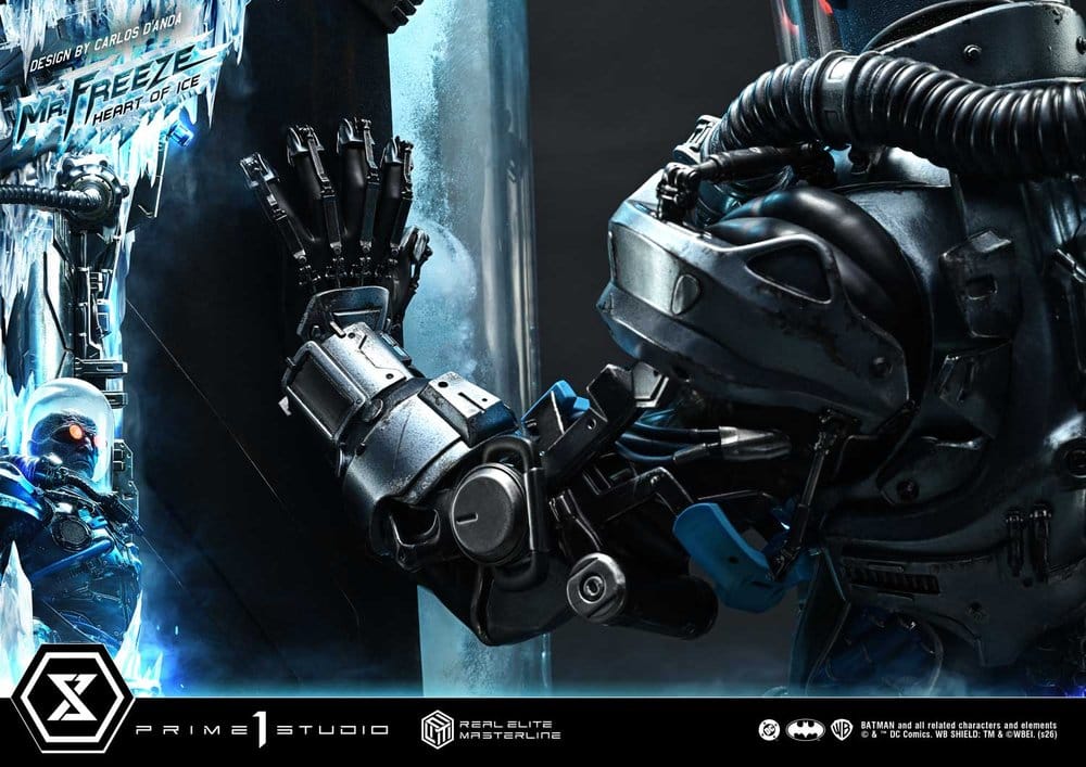 DC Comics Real Elite Masterline Series Statue 1/3 Batman (Comics) Mr. Freeze Heart of Ice (Design by Carlos D'Anda) Deluxe Version 82 cm