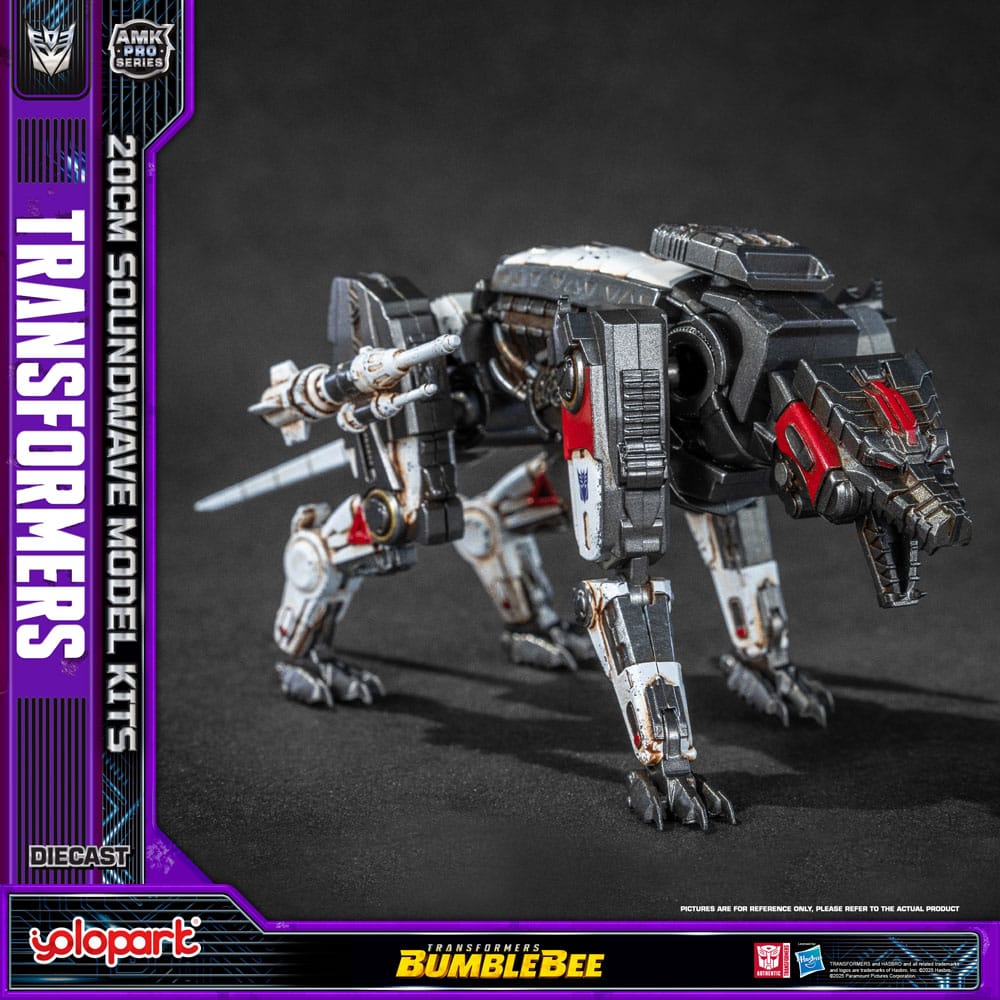 Transformers: Bumblebee AMK Pro Series Plastic Model Kit Soundwave (Oversea Version) 20 cm