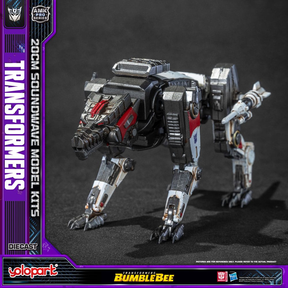 Transformers: Bumblebee AMK Pro Series Plastic Model Kit Soundwave (Oversea Version) 20 cm