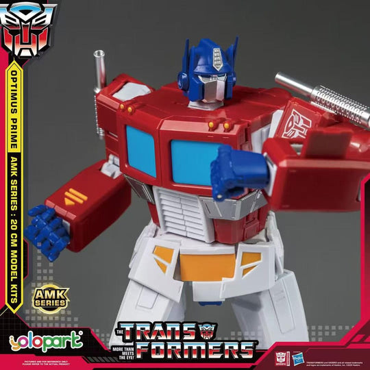 Transformers Generation One AMK Series Plastic Model Kit Optimus Prime 20 cm