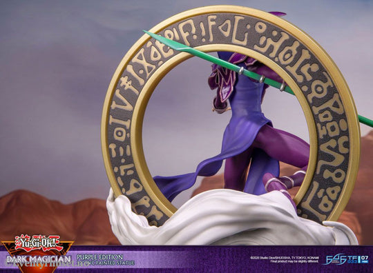 Yu-Gi-Oh! PVC Statue Dark Magician Purple Version 29 cm Manga & Anime